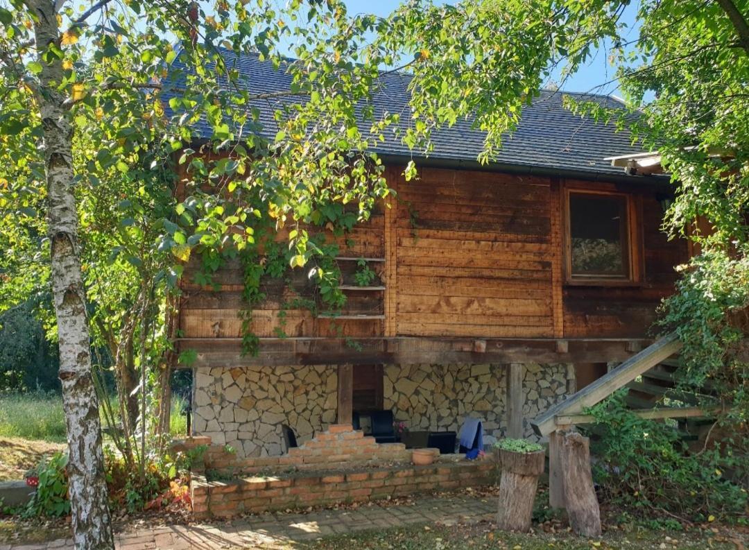 Log Cabin Belgrado Buitenkant foto