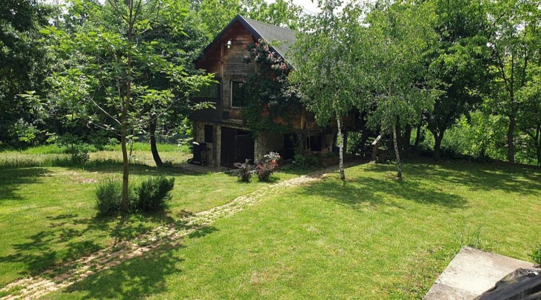 Log Cabin Belgrado Buitenkant foto